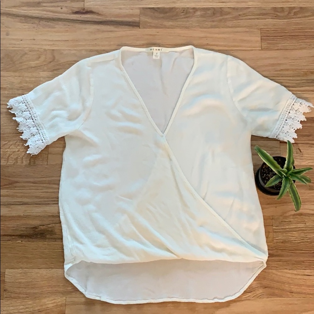 miami Cream Short Sleeve Wrap Blouse Size Small